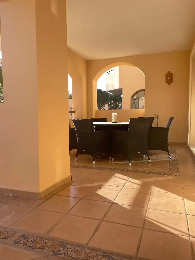 Hacienda Elviria 2 Bedroom Spacious Apartment Marbella