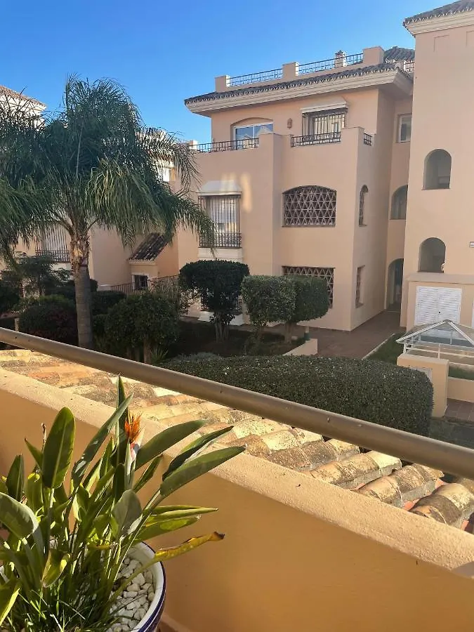 Hacienda Elviria 2 Bedroom Spacious Apartment Marbella 0*,  Spanien