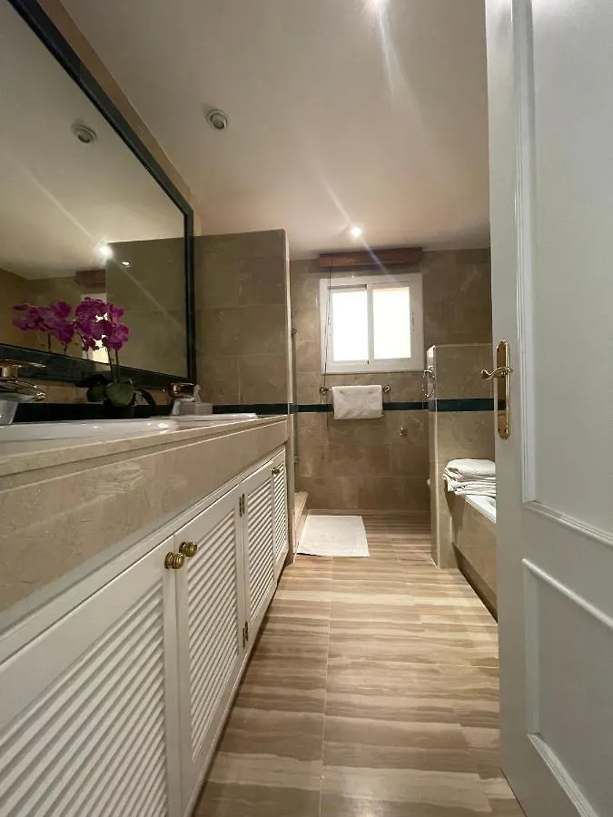 Hacienda Elviria 2 Bedroom Spacious Apartment Marbella 0*,